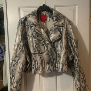 Jennifer Lopez Snake-Print Cropped Leather Moto Jacket - Beige/Black